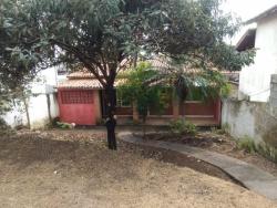 #239 - Casa para Venda em São José dos Campos - SP - 2